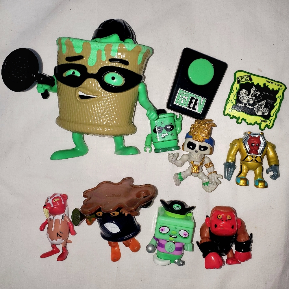 :8pc mix lot of used fgteev and treasure x  toys action figures read description